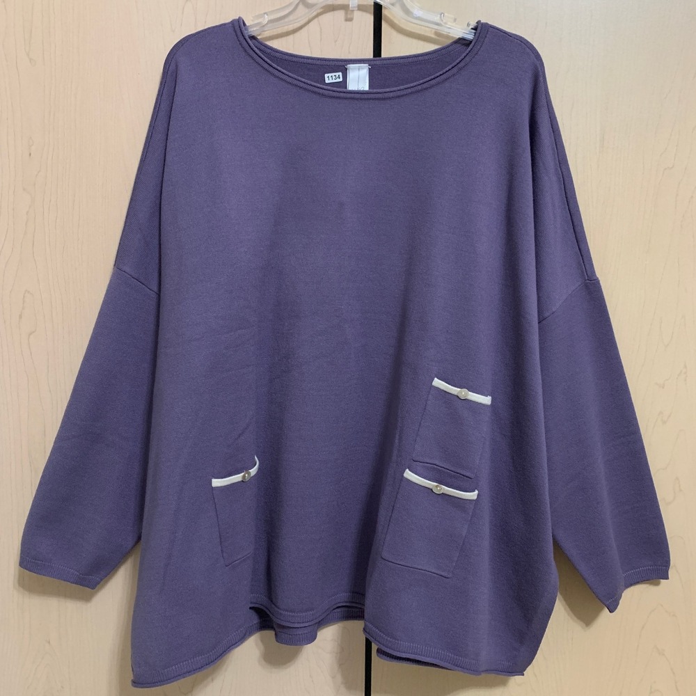 NWOT WynneLayers Women's V-Neck Pocket Boxy Pullover Sweater Purple Plus Size 2X